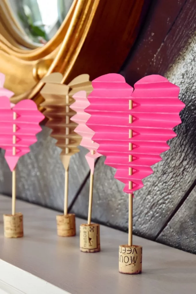 paper hearts Valentines Day Table Decorations