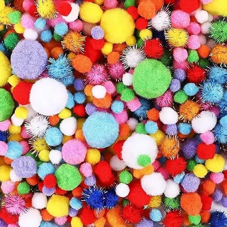 easy christmas makes pom poms image link