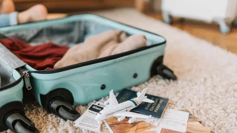 International Travel Packing List 2024: Budget-Friendly Essentials