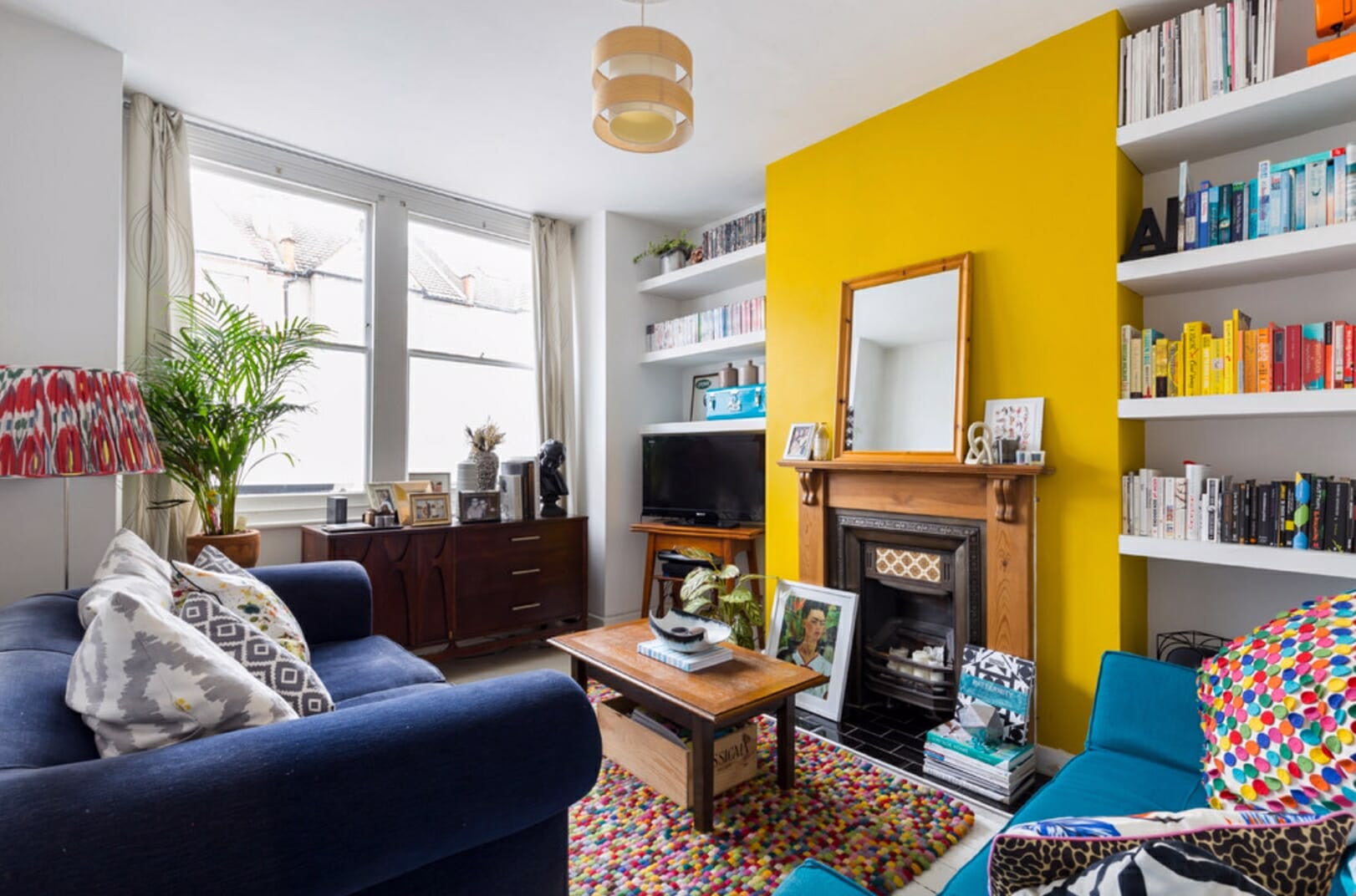 Living Room Paint Colors Using Color Psychology